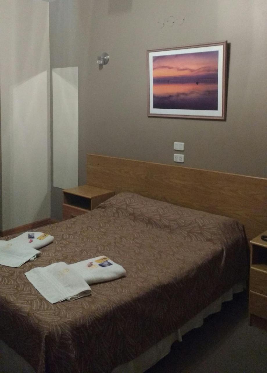 Hotel Lazaro บียาเมอร์เซเดส ภายนอก รูปภาพ